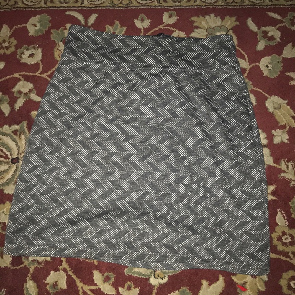 Fitted Grey Skirt